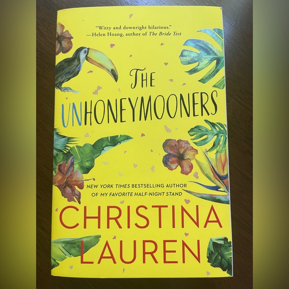 Contemporary romance book. Christina Lauren.
The Unhoneymooners